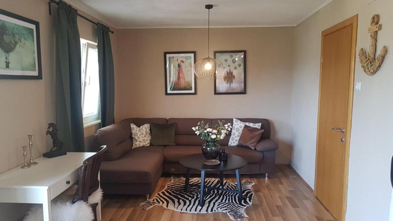 Apartman Ella Peracko Blato Eksteriør bilde