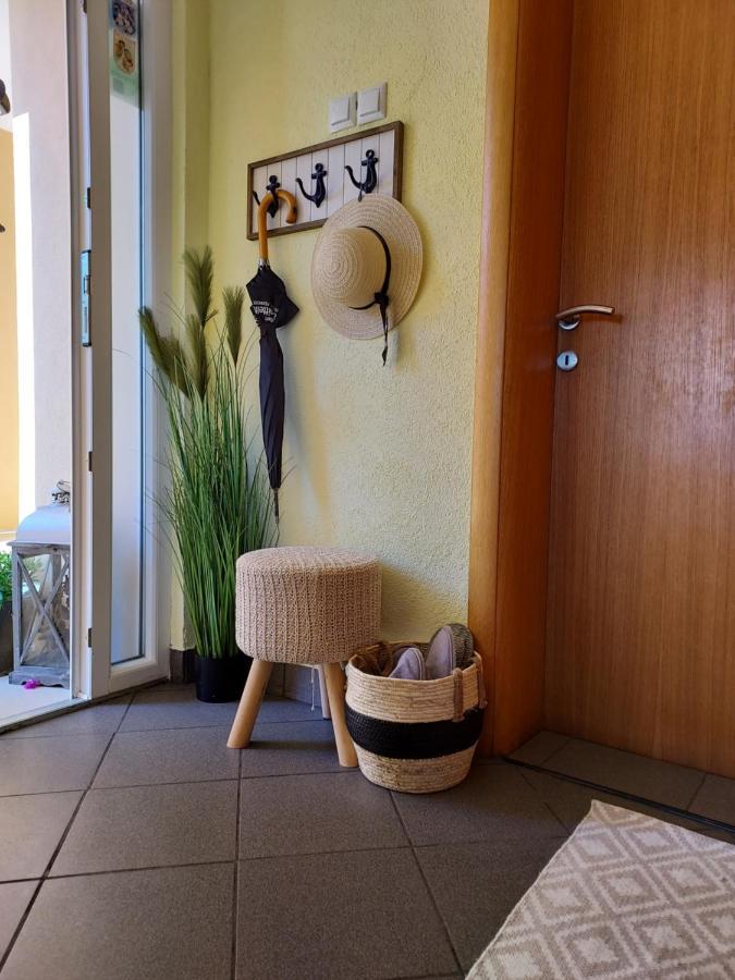 Apartman Ella Peracko Blato Eksteriør bilde
